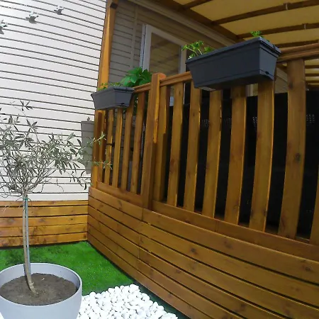 Mobil Moderne Neuf Et Ultra équipé De 6 à 8 Couchages Campeggio Canet-en-Roussillon