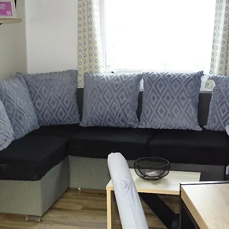 Kemp Mobil Moderne Neuf Et Ultra Equipe De 6 A 8 Couchages