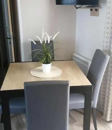 Mobil Moderne Neuf Et Ultra Equipe De 6 A 8 Couchages Camping Canet-en-Roussillon